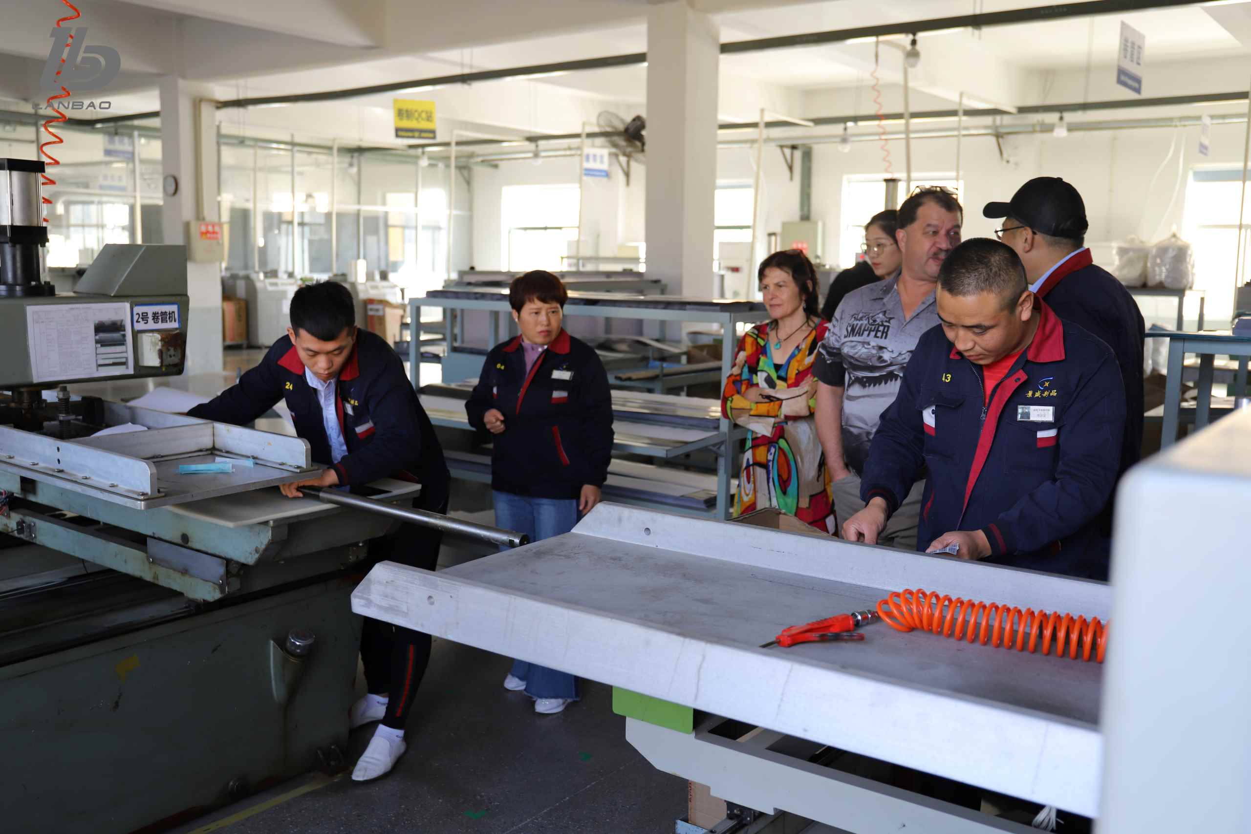 New Zealand Customer Impressed by Quality and Efficiency of Our Carbon Fiber Pole